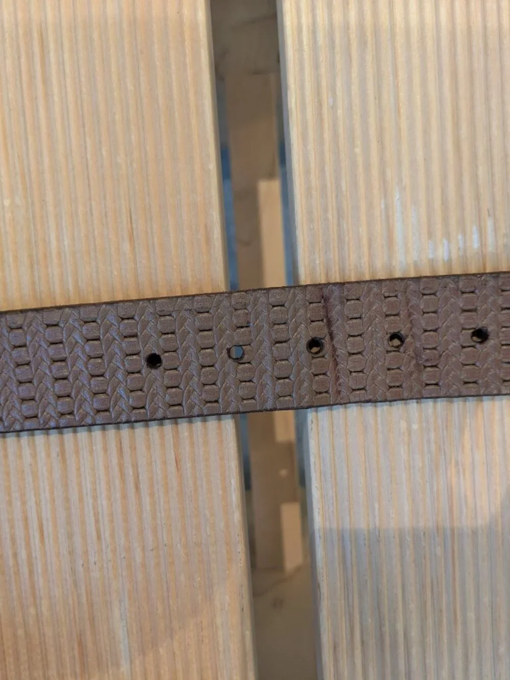 Martin Dingman Countrywear Brown Basket Grain Leather Belt Men's Size 36 USA.